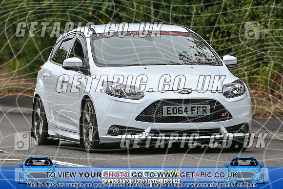 KS2609-1246_LOGO_ON_PHOTO