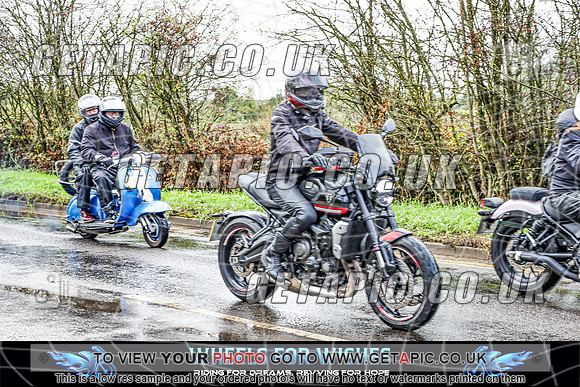 TW2609-1585_LOGO_ON_PHOTO