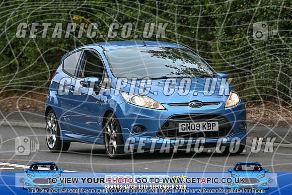 KS2609-2886_LOGO_ON_PHOTO