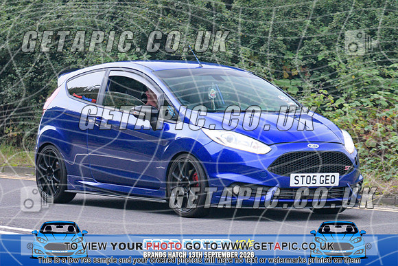 DA2609-1122_LOGO_ON_PHOTO