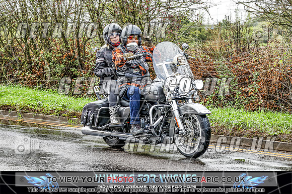 TW2609-1358_LOGO_ON_PHOTO
