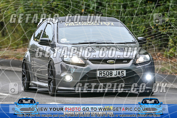 KS2609-0012_LOGO_ON_PHOTO