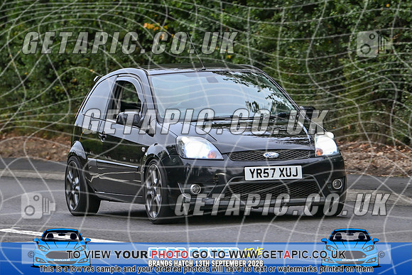 KS2609-0763_LOGO_ON_PHOTO