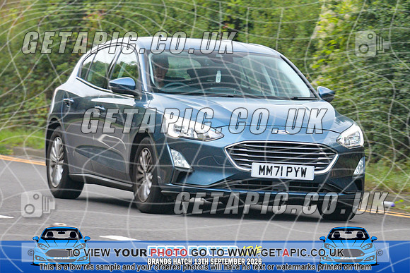DA2609-1695_LOGO_ON_PHOTO