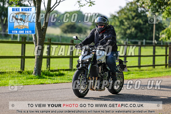 PR2506-03463_LOGO_ON_PHOTO