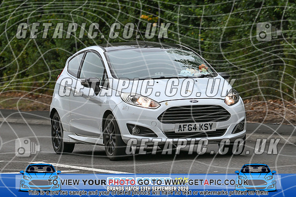 KS2609-2085_LOGO_ON_PHOTO