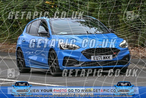 KS2609-0693_LOGO_ON_PHOTO