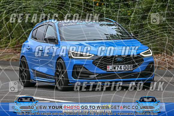 KS2609-0685_LOGO_ON_PHOTO
