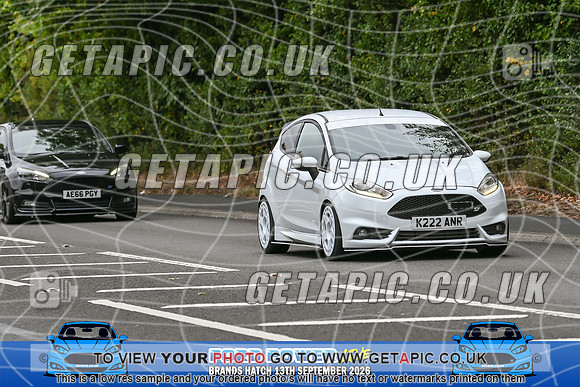 KS2609-1531_LOGO_ON_PHOTO