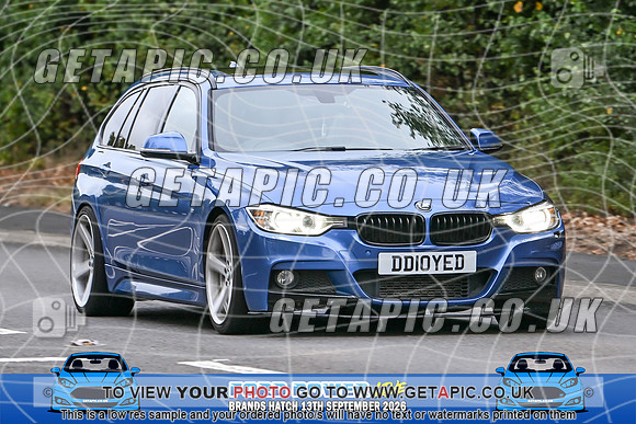 KS2609-0825_LOGO_ON_PHOTO