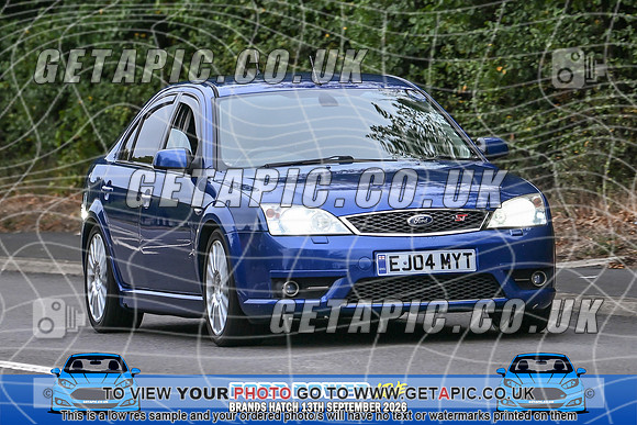 KS2609-0252_LOGO_ON_PHOTO