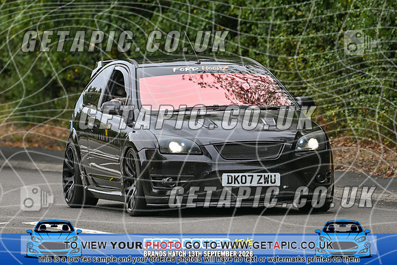 KS2609-1272_LOGO_ON_PHOTO