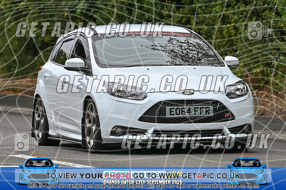 KS2609-1247_LOGO_ON_PHOTO