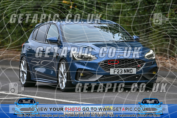 KS2609-0722_LOGO_ON_PHOTO