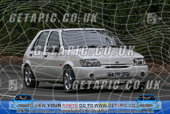 KS2609-0590_LOGO_ON_PHOTO
