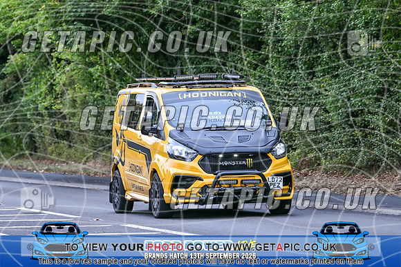 KS2609-0826_LOGO_ON_PHOTO