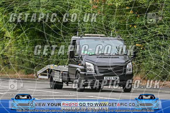 KS2609-1467_LOGO_ON_PHOTO