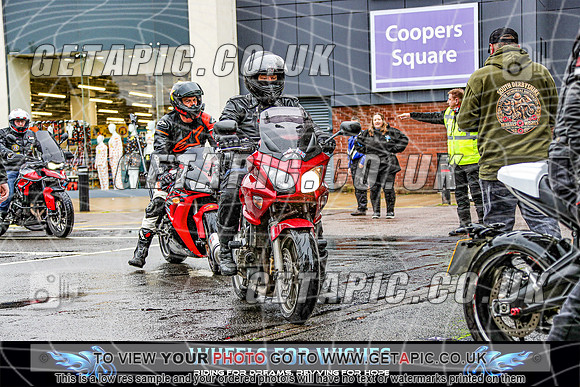 TW2609-1228_LOGO_ON_PHOTO