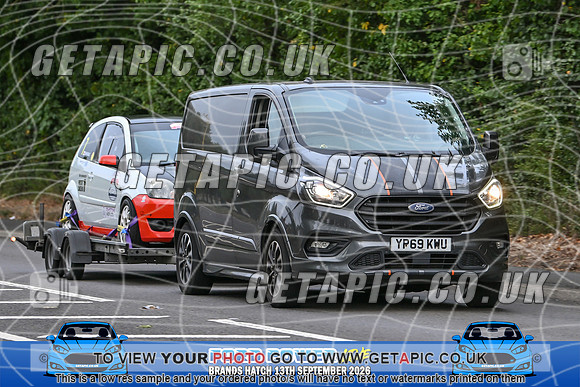 KS2609-0738_LOGO_ON_PHOTO