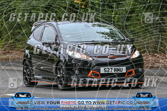 KS2609-0766_LOGO_ON_PHOTO