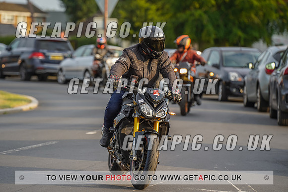 RS2207_8918