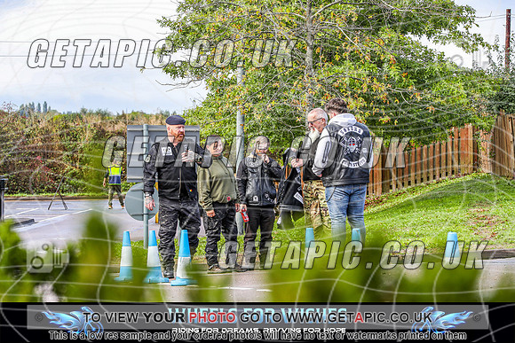 TW2609-2358_LOGO_ON_PHOTO