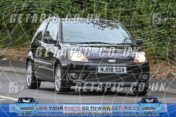KS2609-0975_LOGO_ON_PHOTO