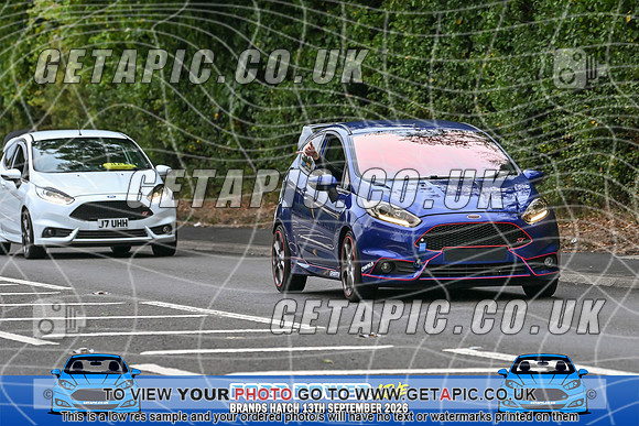 KS2609-0102_LOGO_ON_PHOTO