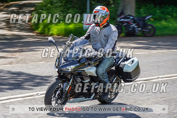 RS2205_17673