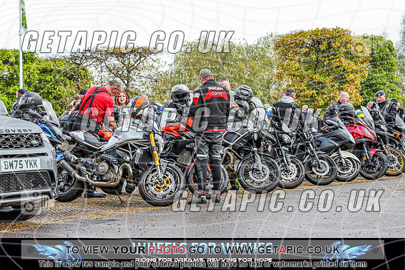 TW2609-2345_LOGO_ON_PHOTO