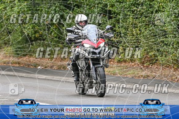 KS2609-1045_LOGO_ON_PHOTO