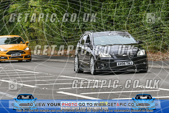 KS2609-1074_LOGO_ON_PHOTO