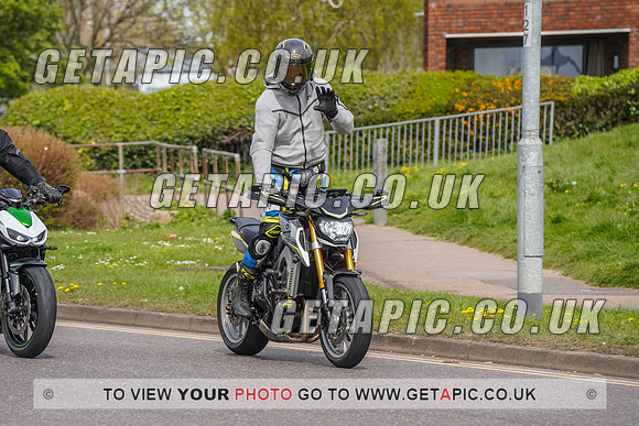 RS2204_7610