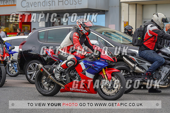 RS2205_6704