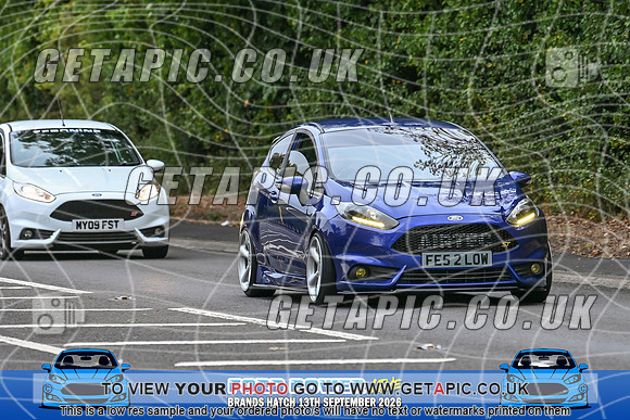 KS2609-0076_LOGO_ON_PHOTO