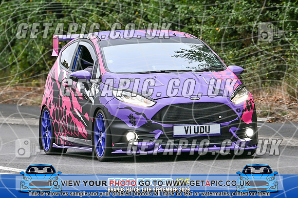 KS2609-0490_LOGO_ON_PHOTO