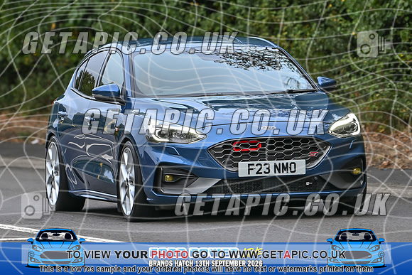 KS2609-0717_LOGO_ON_PHOTO