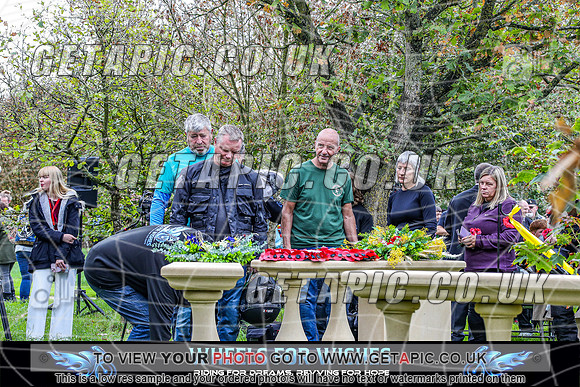 TW2609-2382_LOGO_ON_PHOTO
