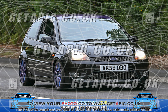 KS2609-0031_LOGO_ON_PHOTO