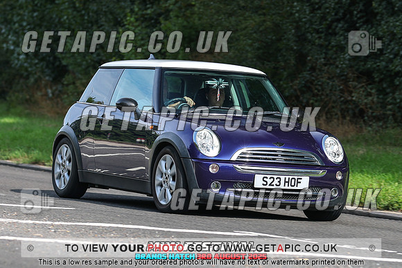 GP2508-2742-C_LOGO_ON_PHOTO