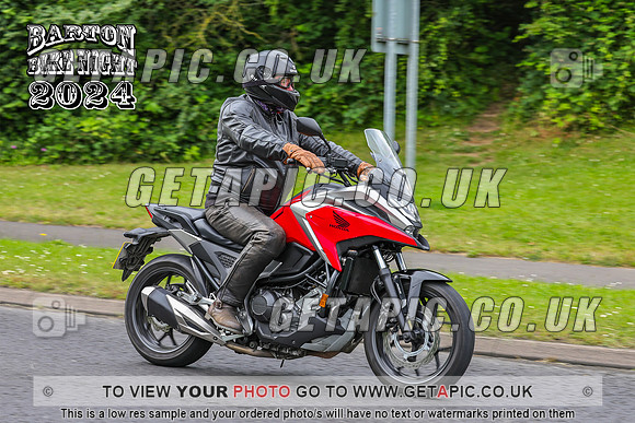 PR2407-859_LOGO_ON_PHOTO