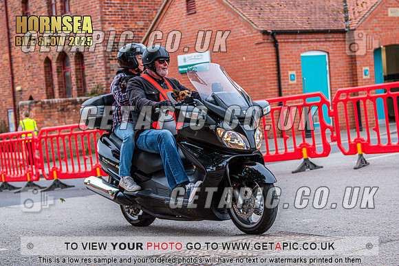 TW2508-165_LOGO_ON_PHOTO