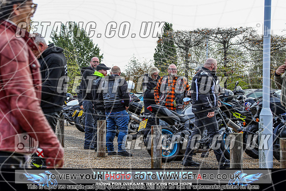 TW2609-2349_LOGO_ON_PHOTO