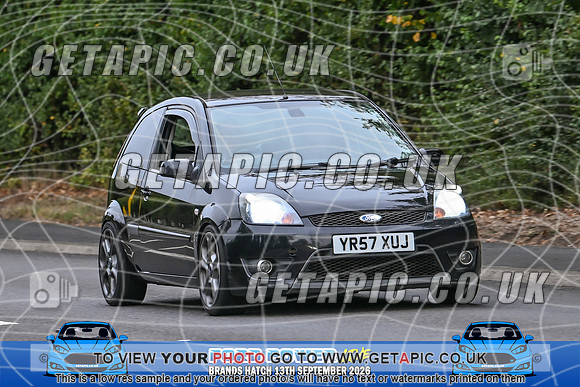 KS2609-0761_LOGO_ON_PHOTO