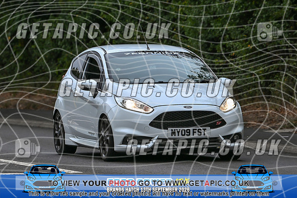 KS2609-0080_LOGO_ON_PHOTO