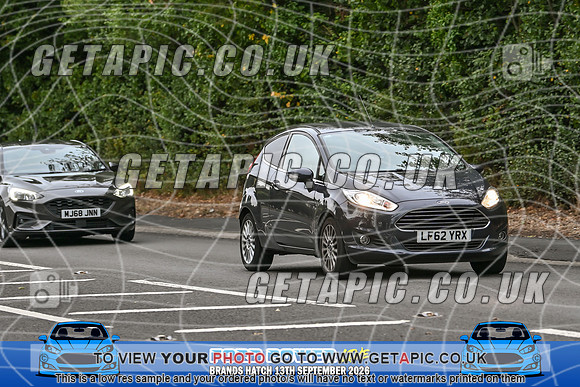 KS2609-0909_LOGO_ON_PHOTO