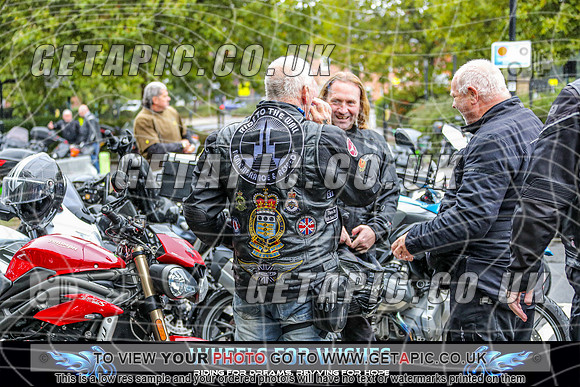 TW2609-2332_LOGO_ON_PHOTO