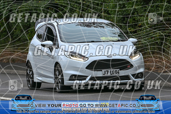KS2609-0106_LOGO_ON_PHOTO
