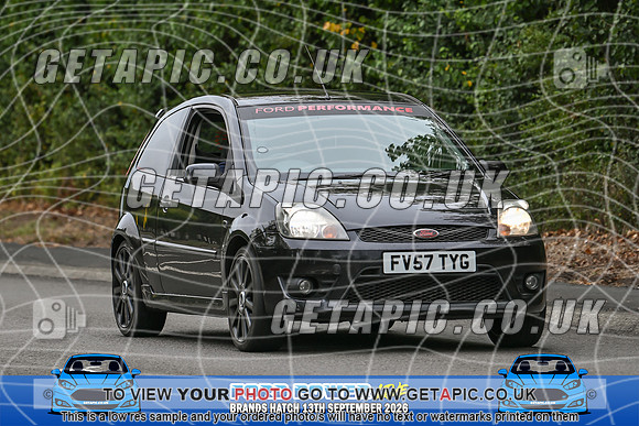 KS2609-1193_LOGO_ON_PHOTO