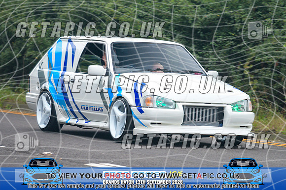 DA2609-1584_LOGO_ON_PHOTO